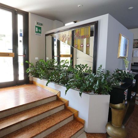 Hotel Roma Bussolengo Bagian luar foto